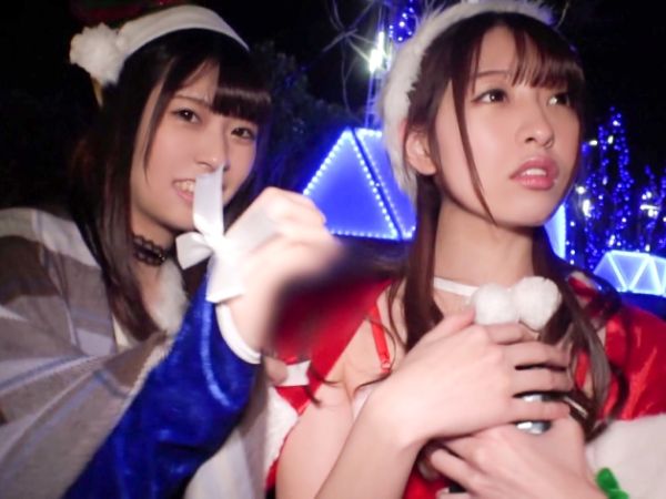 【サンタ娘のイケナイ夜】 クリスマスにコスプレ美女をゲット！ お酒とキスでスイッチが入ったら、止まらない潮吹き♡