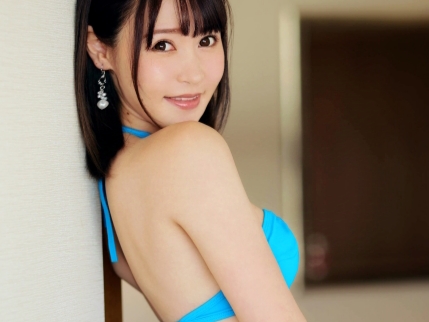 【騎乗位】色白ボディがまぶしいお姉さんとねっとり濃密セックス！騎乗位でおマンコ刺激され乱れまくるお姉さん！