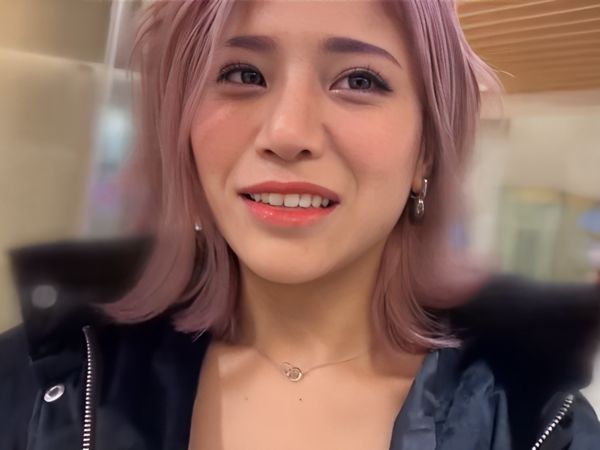 【ギャルと生ハメSEX】『もっと舐めて…』色黒ギャルがエロモード全開！おっぱいとマ○コを舐めまわし、水着を着たまま着衣ハメで感じまくる！♡