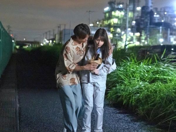 【理系女子の甘い誘惑】『熱あるの？』工場勤務のむっちり女子が偶然出会った男を介抱のため自宅に招き、看病中に欲情！同棲生活の寂しさを埋めるように肉体を求め合い、理性崩壊の爛れた夜を過ごす！♡