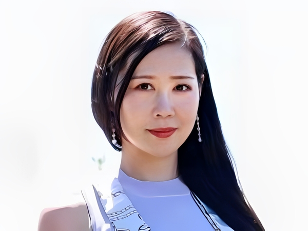 【敏感人妻の恥じらい発情】『ワキ舐めでゾクゾク…お尻ペンペンで発情！』三十路の奥様が、ワキ舐めとお尻叩きで意外な性感帯を刺激され、恥ずかしがりながらもアソコはビショビショ！♡ 普段はおとなしい人妻が、エッチなプレイで本能むき出し！