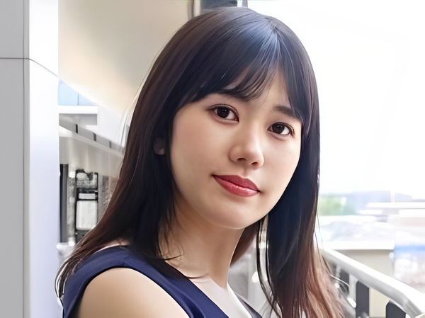 【三十路人妻の淫乱騎乗位】『もうダメ…』若々しいボディのエロ奥様がチンポに夢中！騎乗位で激しく腰を振り、突き上げピストンに悶絶♡人妻の色気にメロメロ必至！