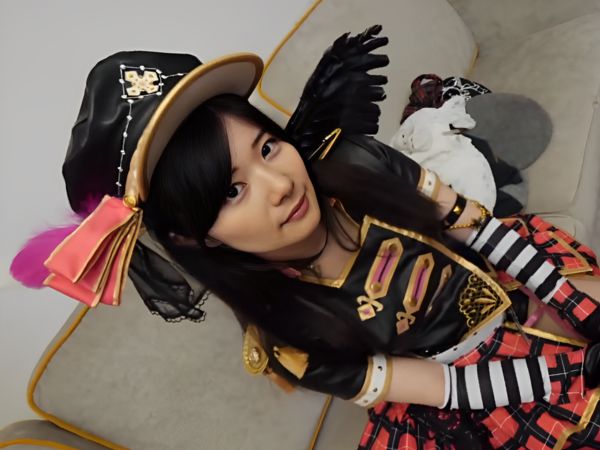 【アイドル20歳の過激コスプレ】『ダメ…気持ち良すぎる…』人気アイドルがコスプレ衣装のままエッチな着衣プレイ!騎乗位で感じまくり、正常位で連続絶頂!♡