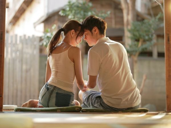 【田舎の甘酸っぱい再会】幼馴染と帰省でまさかの再会！記憶を失った元カノと、失われた時間を埋めるかのように激しく求め合う汗だくエッチ♡忘れられない思い出を刻む濃厚セックス！