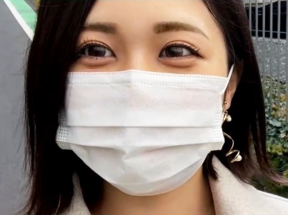 【スケスケ衣装で大胆プレイ】『気持ち良すぎて止まらない…』べっぴん素人娘がローションまみれで騎乗位パイスラッシュ！透け透け衣装から覗く美ボディがエロすぎる！！