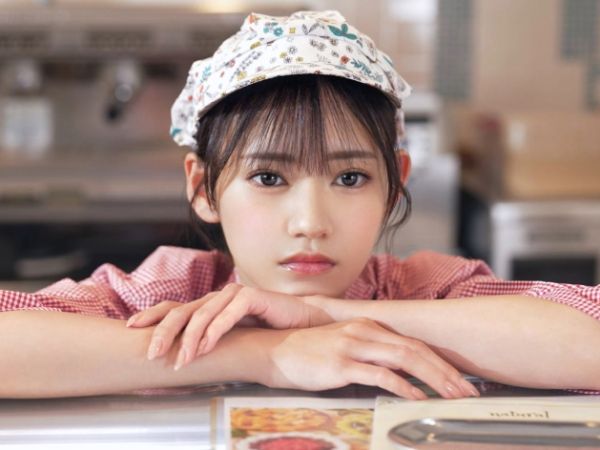 【憧れの人と禁断の朝】『朝から…もう我慢できない…』眺めるだけだった憧れの人と結ばれ、目覚めた瞬間から中出しセックス！朝の日差しが差し込む中で、甘い吐息と熱い絡みが止まらない！♡