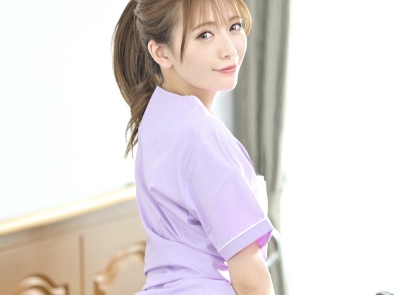 【痴女介護士の誘惑】ドスケベお姉さんがチ○コを咥え込み、ピストンで感じまくる！患者を誘惑するエロ介護士の過激な性奉仕♡ マンコを激しく突かれて絶頂！