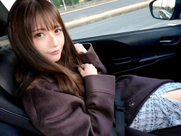 【主観イチャラブ】「もっと奥まで…♡」旅行先のホテルでスレンダー彼女と濃厚セックス!華奢なボディを独占、フェラから騎乗位までラブラブ全開の恋人プレイ!
