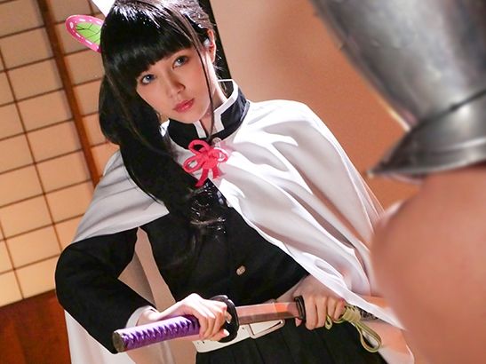 【異世界のセクシー戦士】大胆コスで悶絶！！れむちゃんが異世界で大胆にイキまくり♡潮吹き大絶頂で悶える姿は必見！！