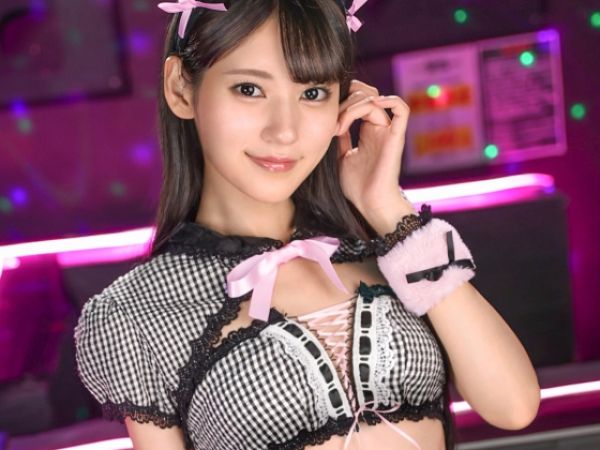 【発情ピンサロ嬢】「我慢できない…♥」69で火がついた美少女が禁止の本番行為！客のチンポに跨り激しく腰振りまくるエロすぎる裏サービス♡